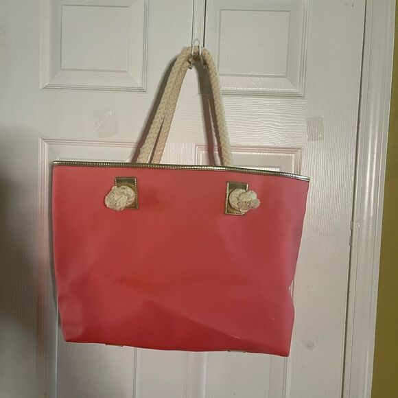 Lilly Pulitzer X Large Beach Bag & Pouch Rubber Pink gold trim robe straps - Picture 2 of 16